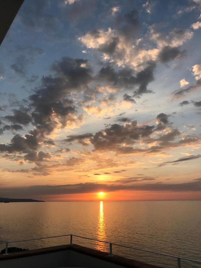 Terrazza Sul Mare Apartment Pizzo  Ngoại thất bức ảnh